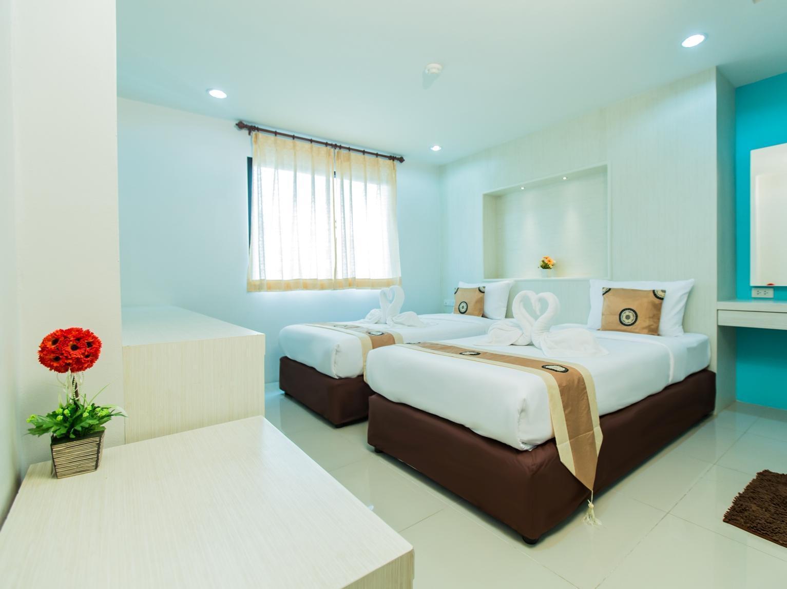 Le Touche Hotel Bangkok Exteriör bild